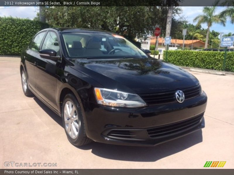 Black / Cornsilk Beige 2012 Volkswagen Jetta SE Sedan