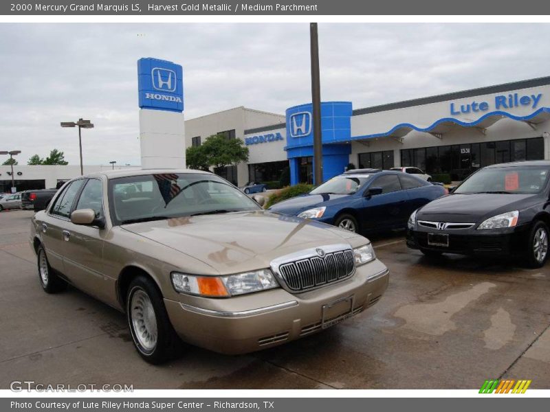 Harvest Gold Metallic / Medium Parchment 2000 Mercury Grand Marquis LS