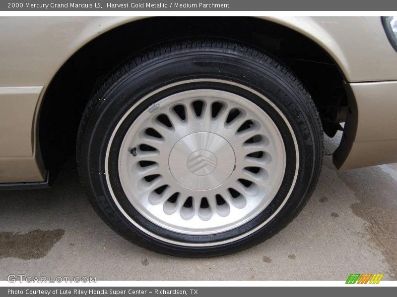 Harvest Gold Metallic / Medium Parchment 2000 Mercury Grand Marquis LS