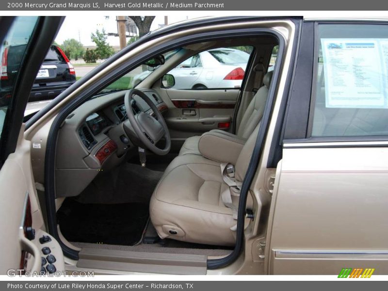 Harvest Gold Metallic / Medium Parchment 2000 Mercury Grand Marquis LS