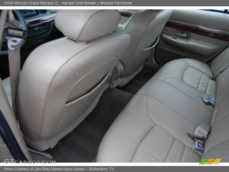 Harvest Gold Metallic / Medium Parchment 2000 Mercury Grand Marquis LS