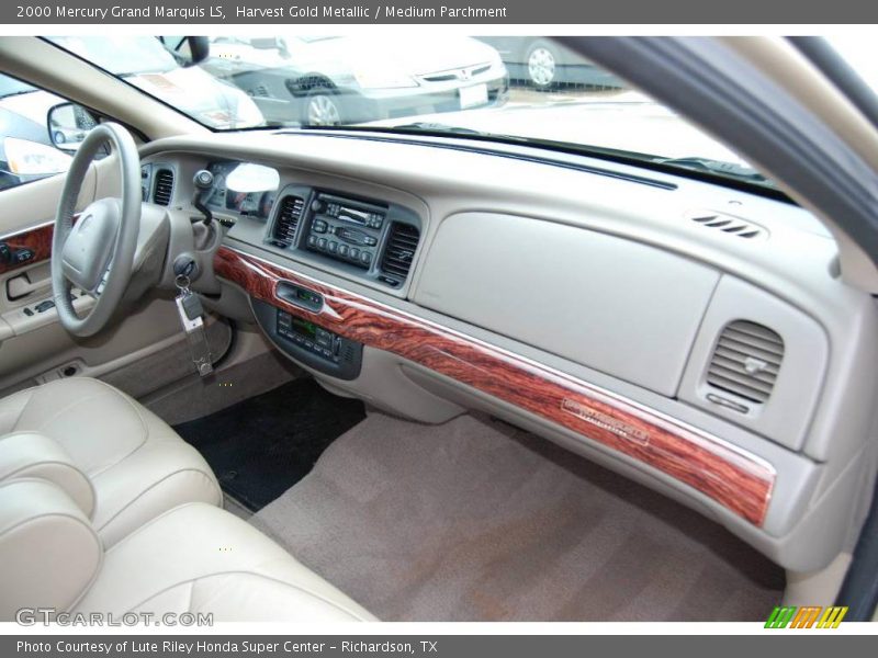 Harvest Gold Metallic / Medium Parchment 2000 Mercury Grand Marquis LS