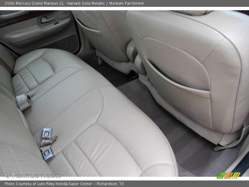 Harvest Gold Metallic / Medium Parchment 2000 Mercury Grand Marquis LS
