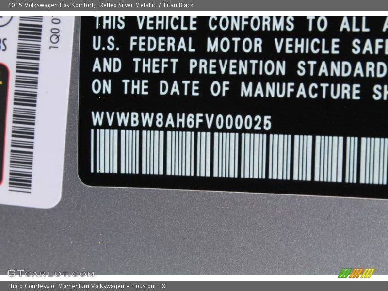 Reflex Silver Metallic / Titan Black 2015 Volkswagen Eos Komfort
