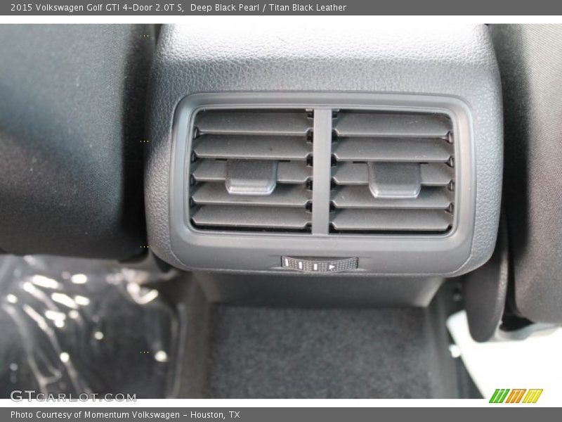 Deep Black Pearl / Titan Black Leather 2015 Volkswagen Golf GTI 4-Door 2.0T S