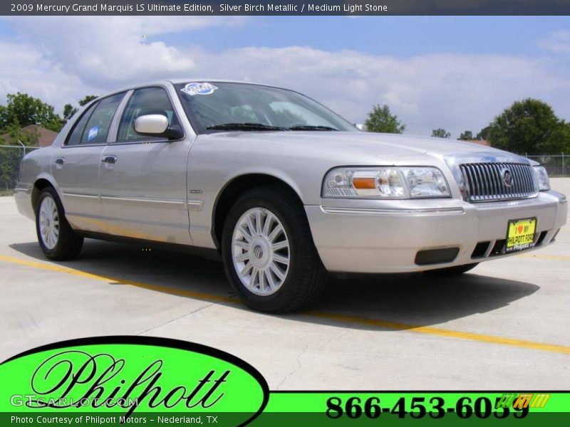 Silver Birch Metallic / Medium Light Stone 2009 Mercury Grand Marquis LS Ultimate Edition