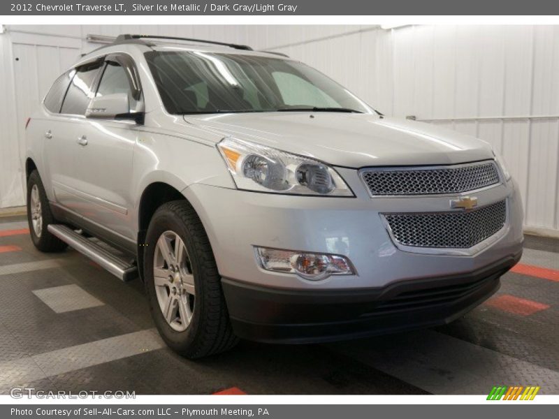 Silver Ice Metallic / Dark Gray/Light Gray 2012 Chevrolet Traverse LT