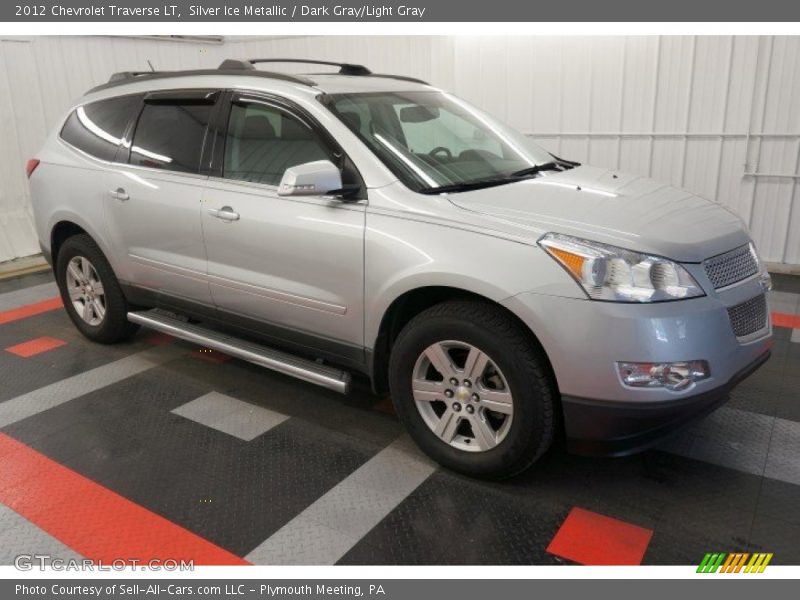 Silver Ice Metallic / Dark Gray/Light Gray 2012 Chevrolet Traverse LT