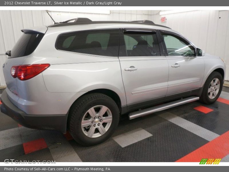 Silver Ice Metallic / Dark Gray/Light Gray 2012 Chevrolet Traverse LT