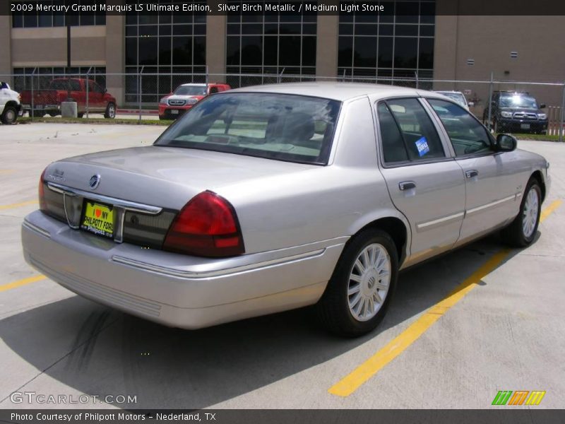Silver Birch Metallic / Medium Light Stone 2009 Mercury Grand Marquis LS Ultimate Edition