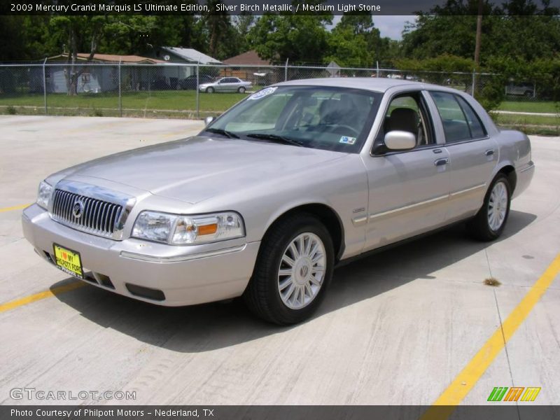 Silver Birch Metallic / Medium Light Stone 2009 Mercury Grand Marquis LS Ultimate Edition