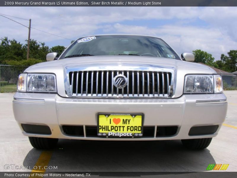 Silver Birch Metallic / Medium Light Stone 2009 Mercury Grand Marquis LS Ultimate Edition