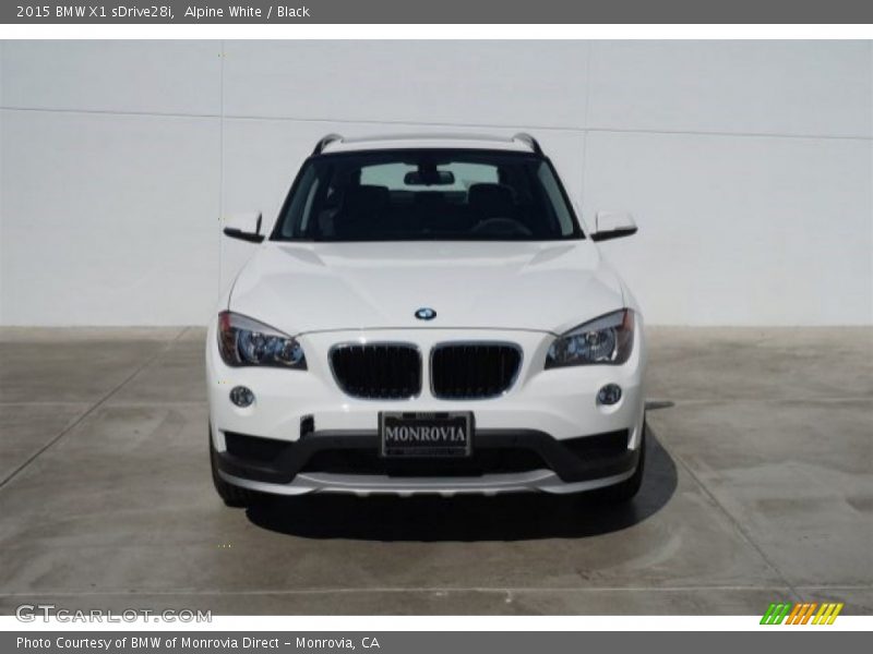 Alpine White / Black 2015 BMW X1 sDrive28i