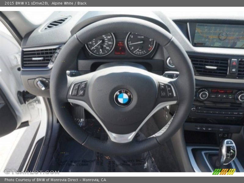 Alpine White / Black 2015 BMW X1 sDrive28i