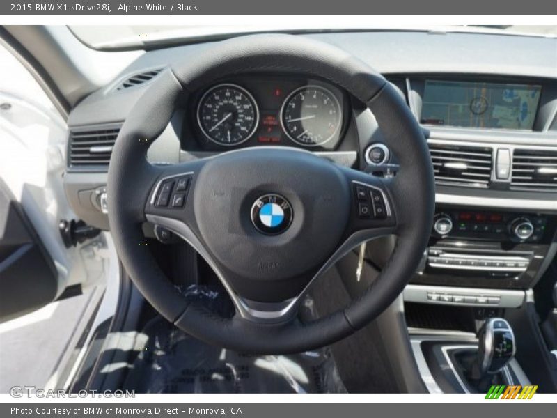 Alpine White / Black 2015 BMW X1 sDrive28i
