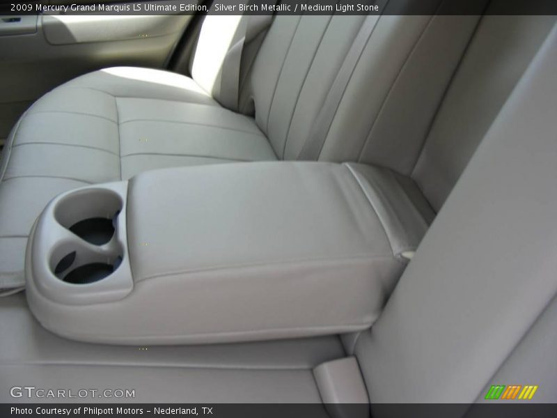 Silver Birch Metallic / Medium Light Stone 2009 Mercury Grand Marquis LS Ultimate Edition