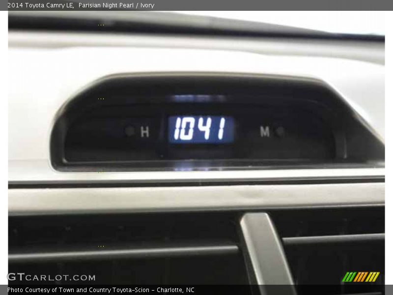 Parisian Night Pearl / Ivory 2014 Toyota Camry LE
