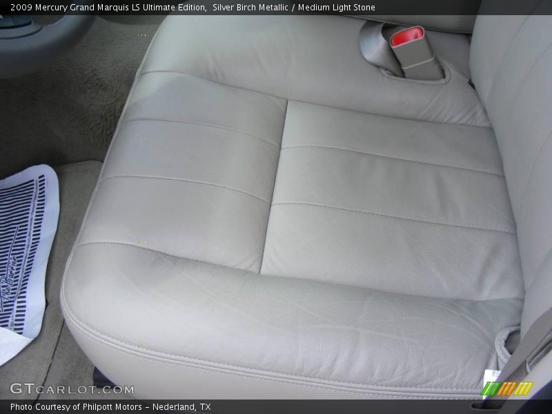Silver Birch Metallic / Medium Light Stone 2009 Mercury Grand Marquis LS Ultimate Edition