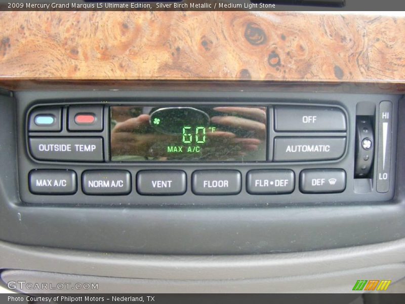 Silver Birch Metallic / Medium Light Stone 2009 Mercury Grand Marquis LS Ultimate Edition