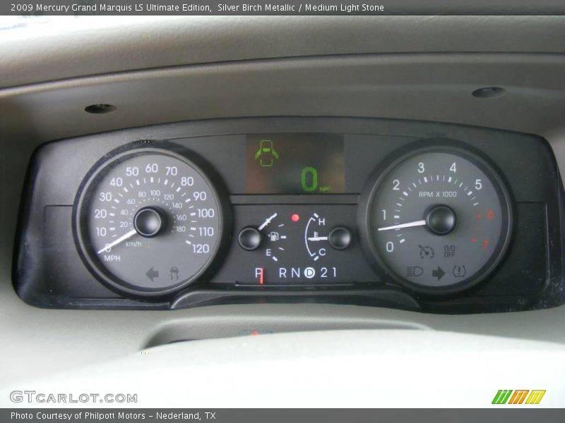 Silver Birch Metallic / Medium Light Stone 2009 Mercury Grand Marquis LS Ultimate Edition