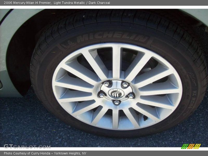Light Tundra Metallic / Dark Charcoal 2006 Mercury Milan I4 Premier