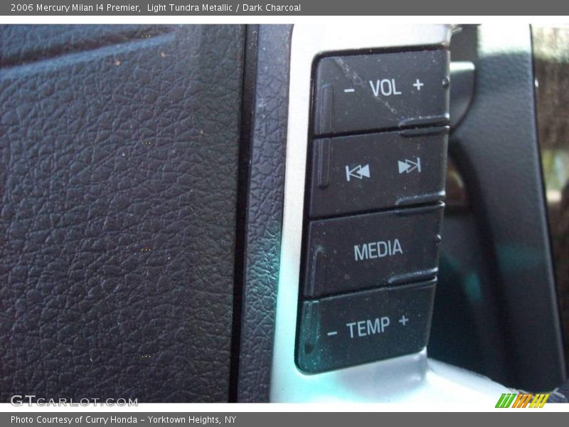 Light Tundra Metallic / Dark Charcoal 2006 Mercury Milan I4 Premier