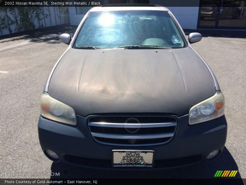 Sterling Mist Metallic / Black 2002 Nissan Maxima SE