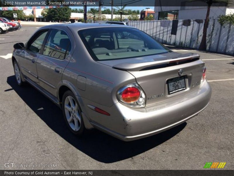 Sterling Mist Metallic / Black 2002 Nissan Maxima SE
