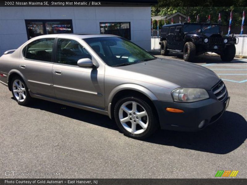 Sterling Mist Metallic / Black 2002 Nissan Maxima SE