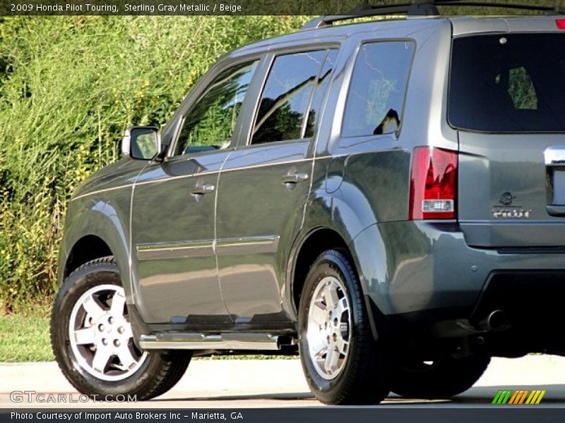 Sterling Gray Metallic / Beige 2009 Honda Pilot Touring