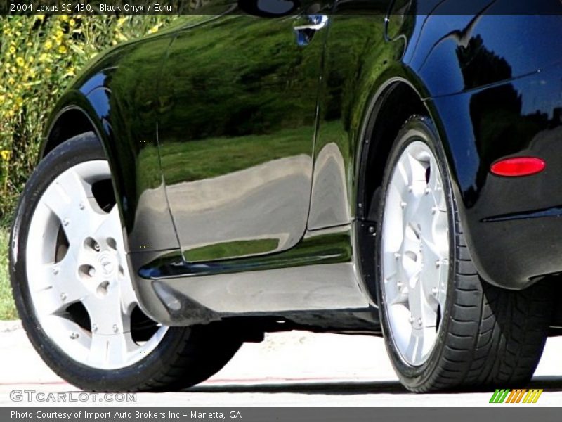 Black Onyx / Ecru 2004 Lexus SC 430