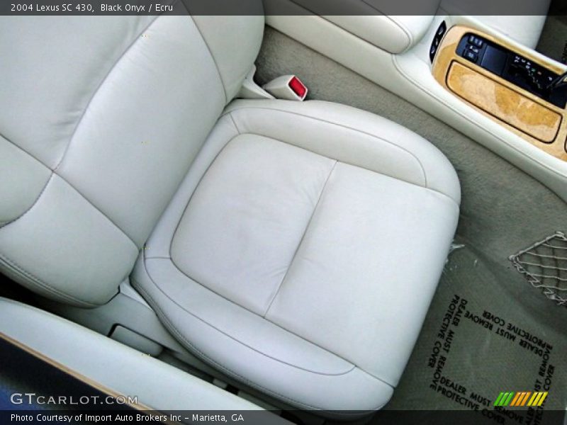 Black Onyx / Ecru 2004 Lexus SC 430