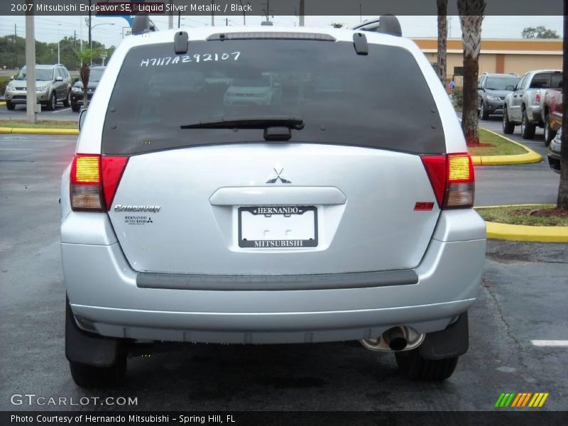 Liquid Silver Metallic / Black 2007 Mitsubishi Endeavor SE