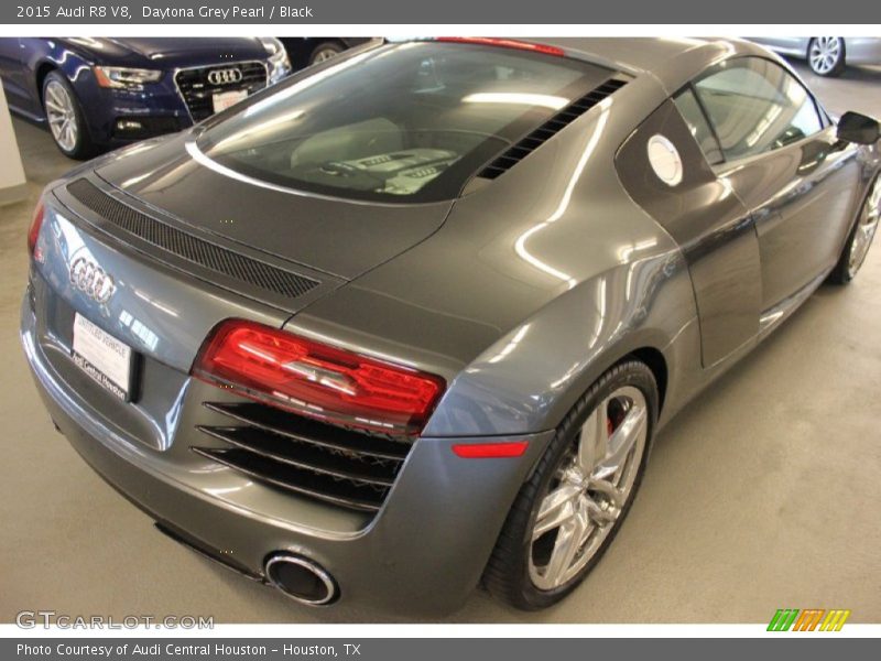 Daytona Grey Pearl / Black 2015 Audi R8 V8