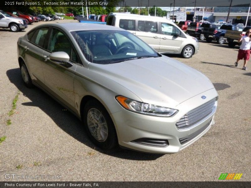 Tectonic Silver Metallic / Earth Gray 2015 Ford Fusion S