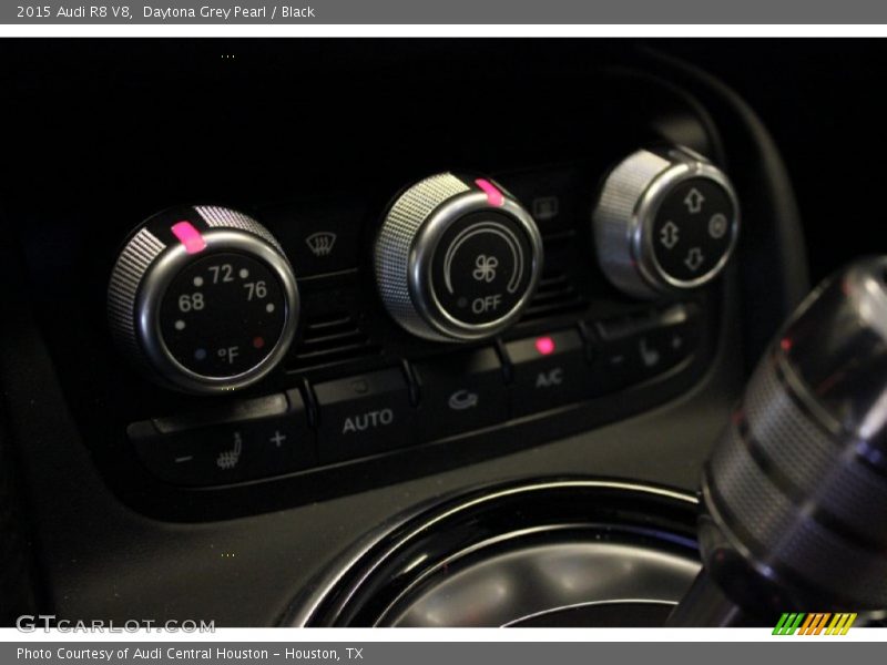 Daytona Grey Pearl / Black 2015 Audi R8 V8