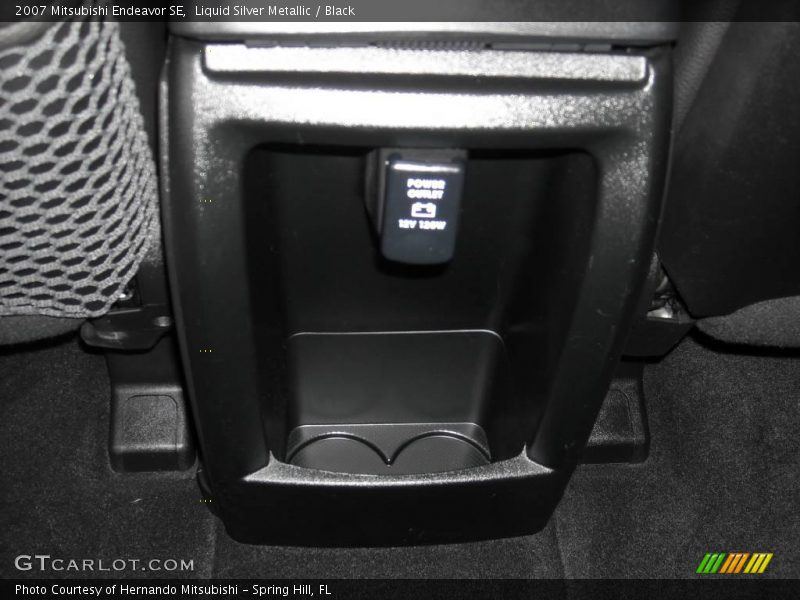 Liquid Silver Metallic / Black 2007 Mitsubishi Endeavor SE
