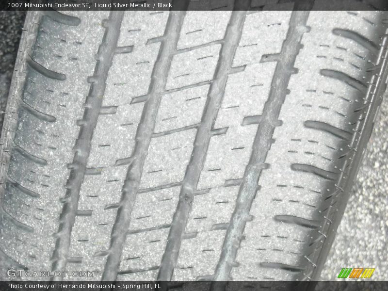 Liquid Silver Metallic / Black 2007 Mitsubishi Endeavor SE