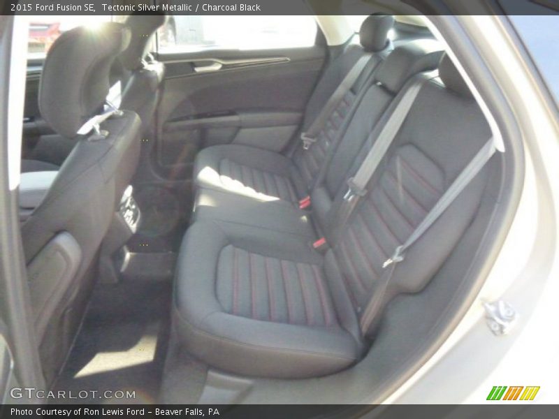 Tectonic Silver Metallic / Charcoal Black 2015 Ford Fusion SE