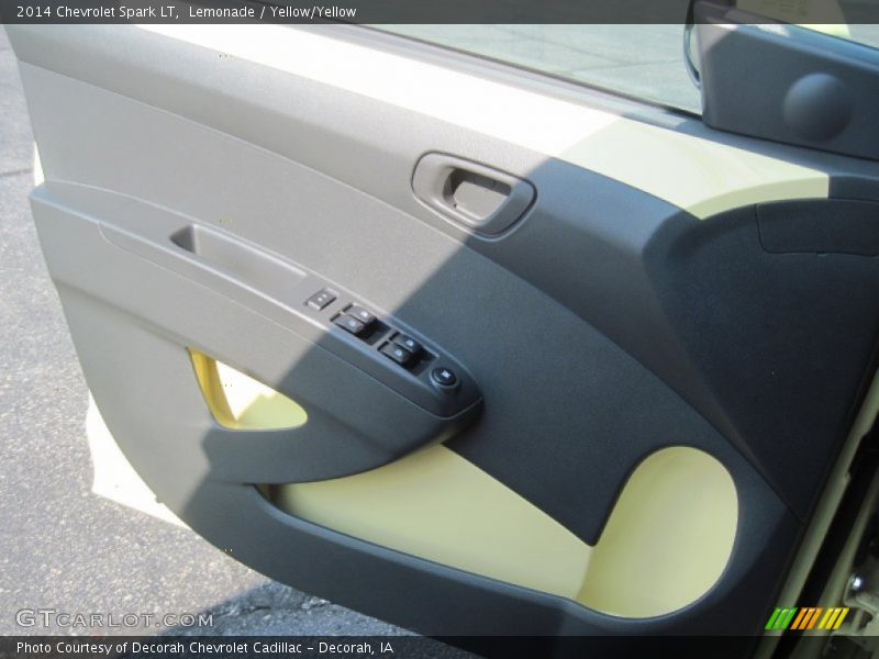 Lemonade / Yellow/Yellow 2014 Chevrolet Spark LT