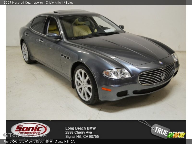 Grigio Alfieri / Beige 2005 Maserati Quattroporte