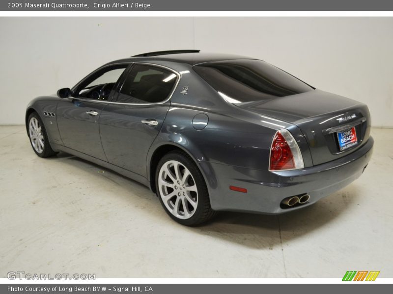 Grigio Alfieri / Beige 2005 Maserati Quattroporte