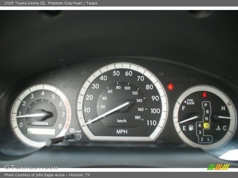 Phantom Gray Pearl / Taupe 2005 Toyota Sienna CE