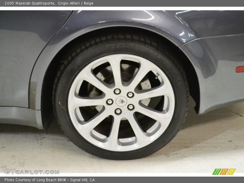 Grigio Alfieri / Beige 2005 Maserati Quattroporte