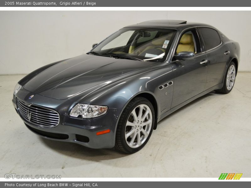 Grigio Alfieri / Beige 2005 Maserati Quattroporte