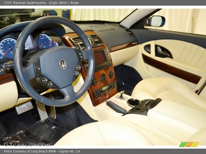 Grigio Alfieri / Beige 2005 Maserati Quattroporte