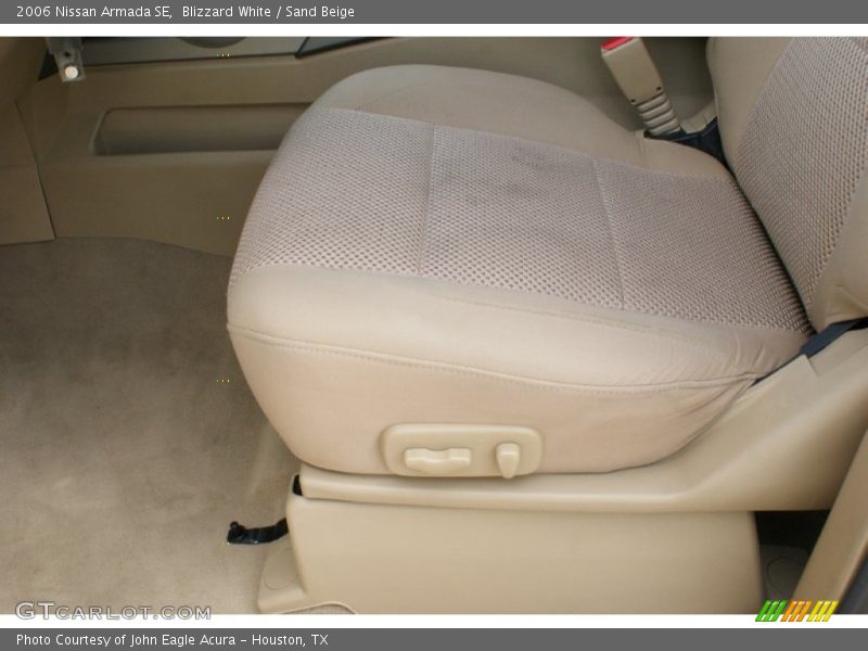 Blizzard White / Sand Beige 2006 Nissan Armada SE