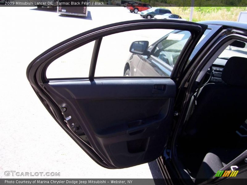 Tarmac Black Pearl / Black 2009 Mitsubishi Lancer DE