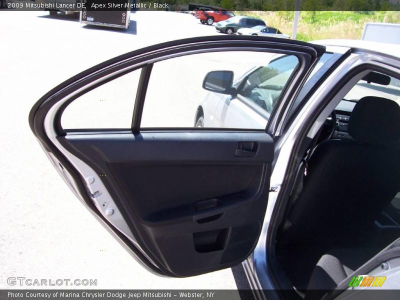 Apex Silver Metallic / Black 2009 Mitsubishi Lancer DE
