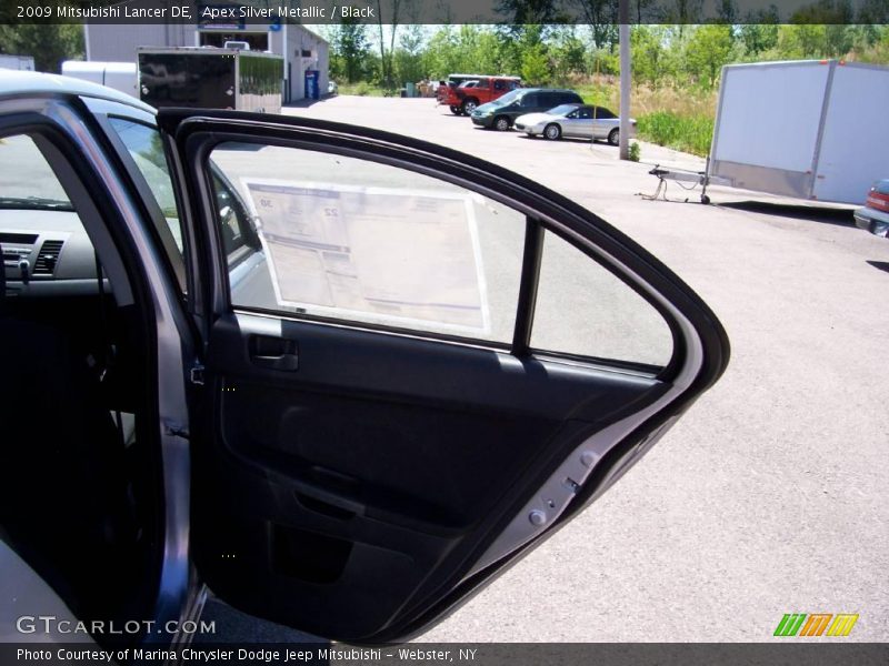 Apex Silver Metallic / Black 2009 Mitsubishi Lancer DE